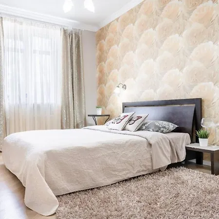 Супер Центр,Ленинградская 3, 2 Спальни Apartament *